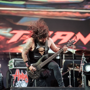 Artista en escenario Rock al Parque 